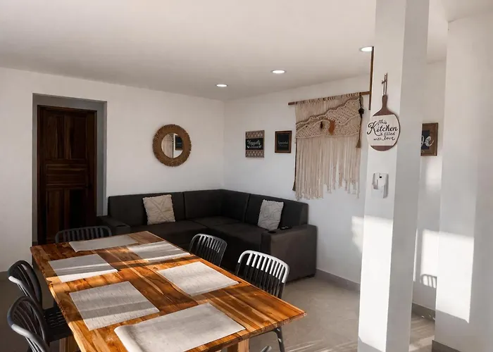 3 Bedrroms 3 Bathrooms Private Pool